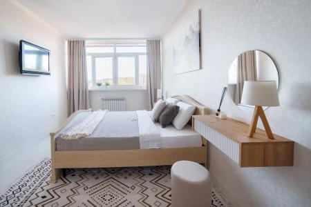 Двухкомнатная квартира на Островского 67