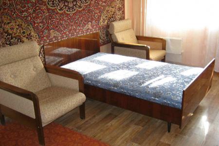 Сдаю квартиру в Луге, посуточно.