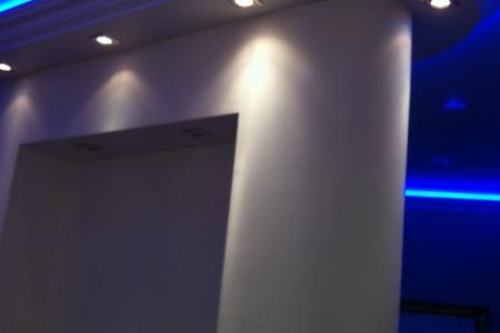 посуточная аренда квартиры-студии премиум класса недалеко от центра