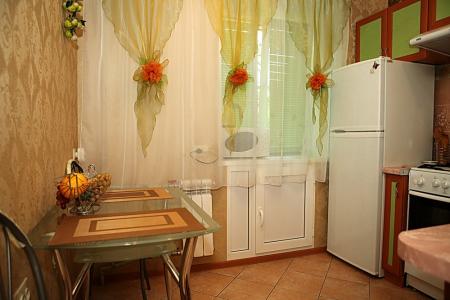 Двухкомнатная квартира с Евроремонтом и Wi-Fi,р-он Карусели