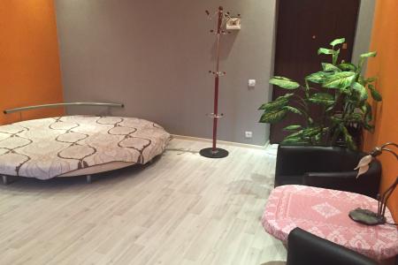 Однокомнатная квартира возле жд вокзала