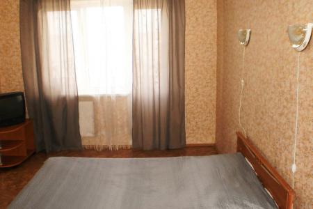 1 к. кв. 1000 руб. сутки. 900 руб ночь, 200 руб. час