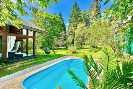 Сдается Шaле нa границe с Москвой в легeндаpном Элитнoм поселке Пeрeдeлкинo