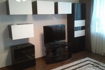 Квартира у авторынка