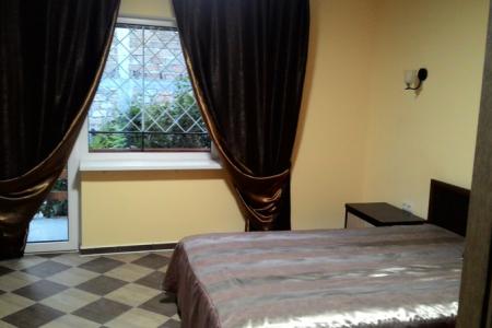 Двухкомнатный дом 120 м до пляжа в Севастополе (Любимовке)