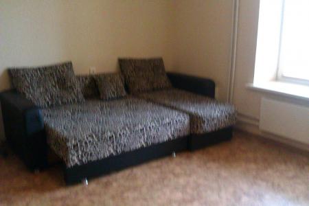 Двухкомнатная квартира возле ТРК Гулливер