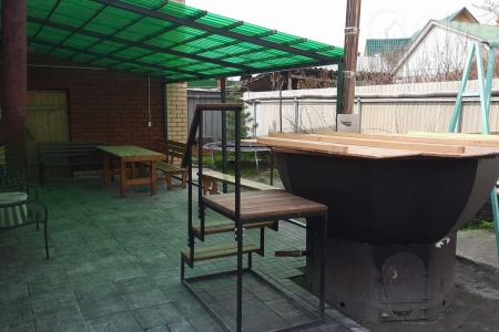 Отличный дом с баней рядом с прудом