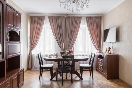 Трехкомнатные апартаменты в центре Кронштадта