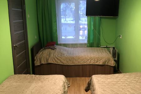 Сдам посуточно двухкомнатную квартиру от хозяйки (район вокзала)