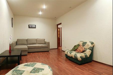 Сдается 3 комнатная квартира в ленинском районе