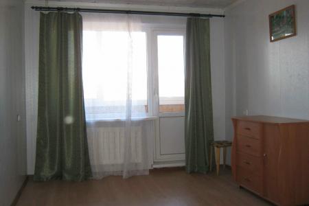 Сдаю 1 к. кв. на Урицкого, 24, посуточно.