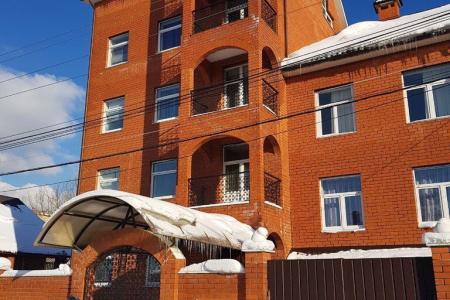 Коттедж на 30 человек в Щербинке