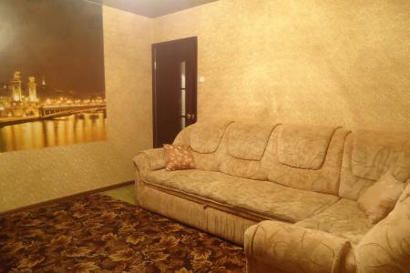 Двухкомнутную квартиру снять посуточно