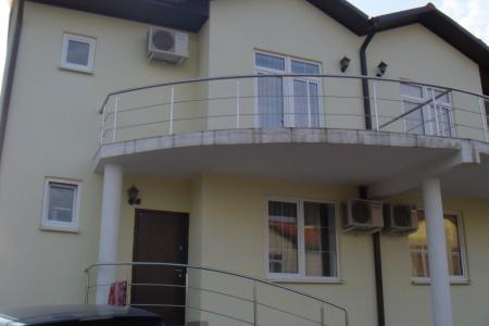 Таунхаус в "Кедровая роща"