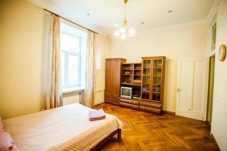 Квартира в Доме Толстого