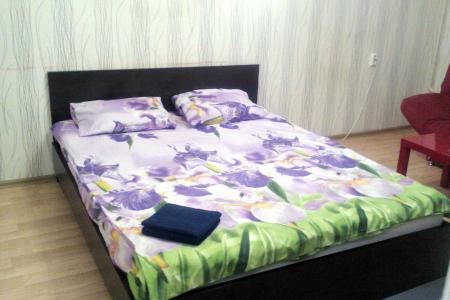 Однокомнатная квартира на часы, ночь, сутки в Тольятти