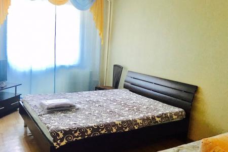 Однокомнатная квартира возле Планеты