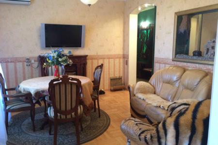 Трехкомнатная квартира в самом центре