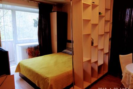 сдам на часы,на сутки уютную квартиру в самом центре города,есть все необходимое для проживания