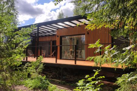 Lagom House - дом с панорамным видом на лес