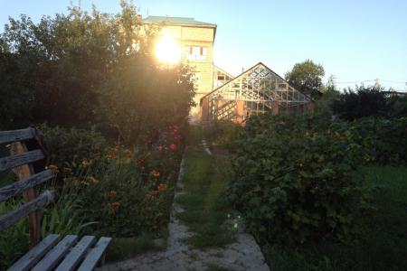 3-этажный дом с баней на берегу Волги