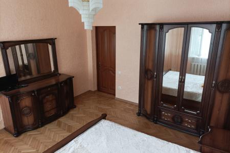 Трёхкомнатная квартира в центре города