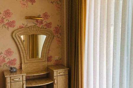 апартаменты Alushta Royal в пяти минутах ходьбы от моря без комиссии от собственника