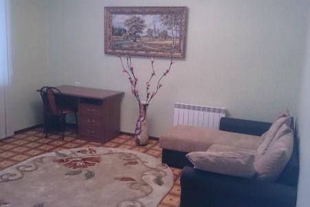 Большая трехкомнатная