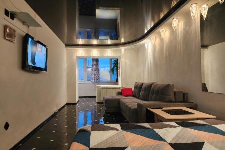 Уютная квартира в центре,новый дом,есть все.