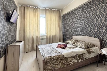 Студия в центре, вид на реку!