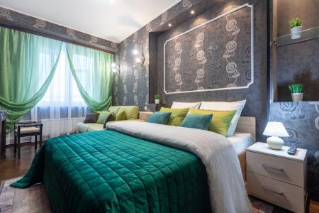 Пять Звёзд сквер Слобода Весны