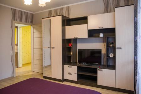 Уютная квартира в новом доме Самолет