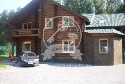 Коттедж из оцилиндрованного бревна по Егорьевскому шоссе.
