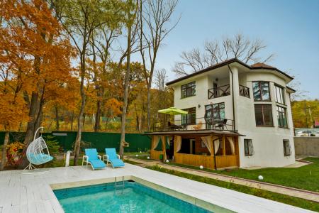 Резиденция "Софи Платинум -2" Отличный отдых для большой компании во Владивостоке