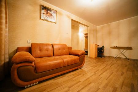 2-Х КОМНАТНАЯ КВАРТИРА, УЛ. КОМСОМОЛЬСКАЯ 34