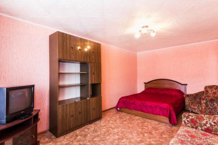 однокомнатная квартира в 3 мкр.