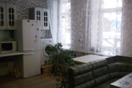 у Ледовой арены коттедж