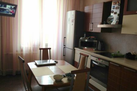 Сдам 2 х квартиру