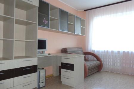 Трехкомнатная квартира