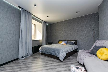 Уютная однокомнатная квартира у Планеты