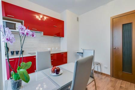 Новая 1-комнатная квартира люкс рядом с метро Купчино