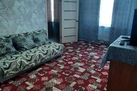 Двухкомнатная квартира возле парка