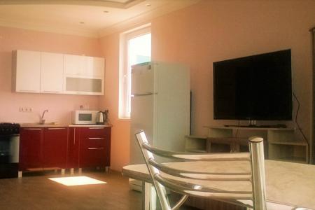 Новая 2-х комн квартира с панорамным видом на море