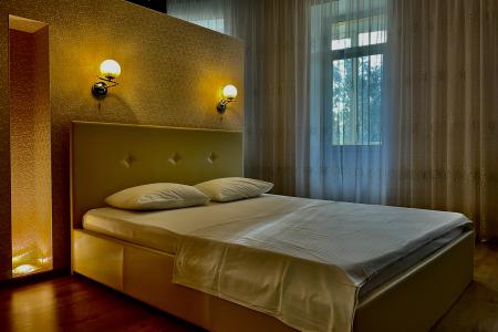 Однокомнатная квартира в центре!