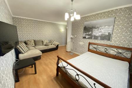 Красивая 2 комнатная у аквапарка Ривьера с кондиционером