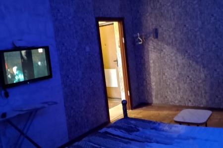 Квартира на Есенина 12