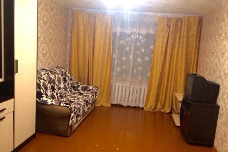 Находится рядом с автовокзалом