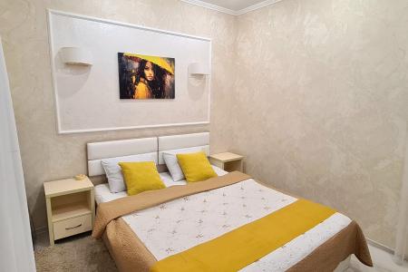 Гостиничный комплекс "Номера Парк-Отель" у моря в Парке Победы