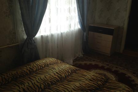 Сдается 2-х комнатная квартира на ромашке