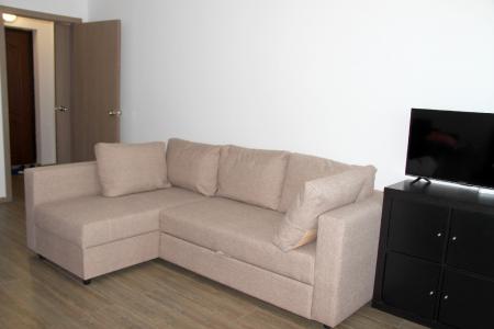 В посуточную и часовую аренду сдается квартира